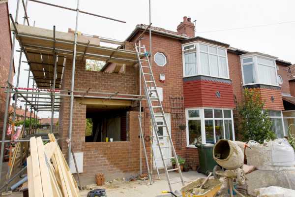 How Do Construction Methods Affect Party Wall Requirements? A Homeowner’s Guide 4 Frequently Asked Questions Basildon