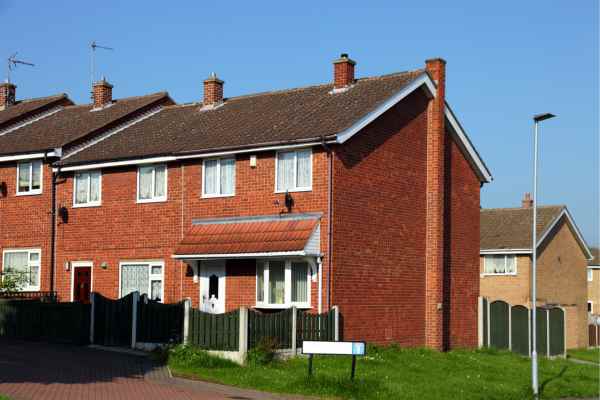 Can I Alter The Party Wall Surveyor? - A Crucial Guide From Faulkner Surveyors 3 Do you want to change the party wall surveyor you are using? Get the best results from Faulkners Basildon NOW!